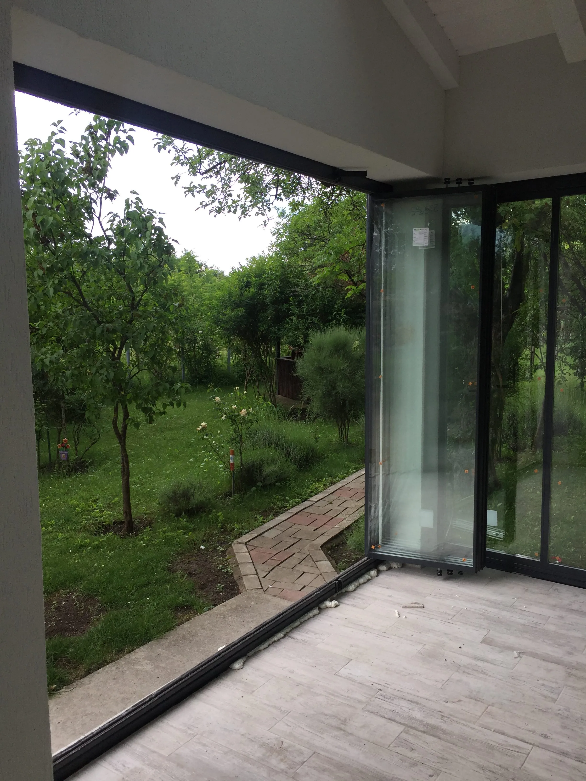 ZONA PRAHOVA CORNU