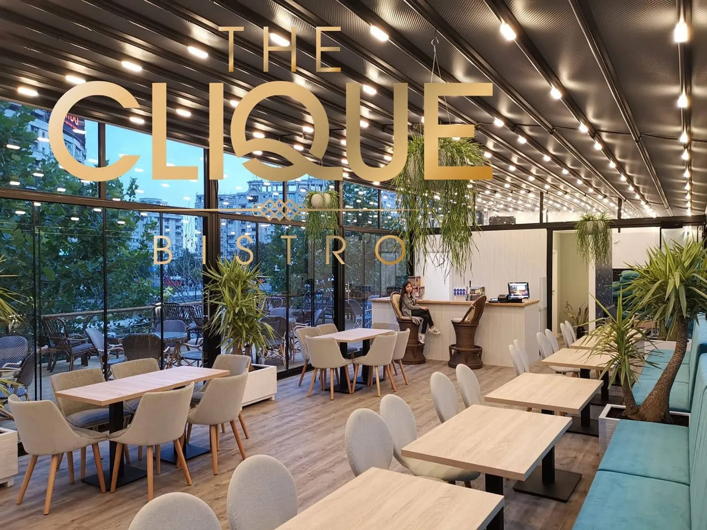 THE CLIQUE BISTRO
